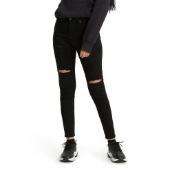 Women's Levi's® 721™ High Rise Skinny Jeans 15 Women's Levi's® 721™ High Rise Skinny Jeans -Cuddl Duds SHOP 2560286 Close To The Edge