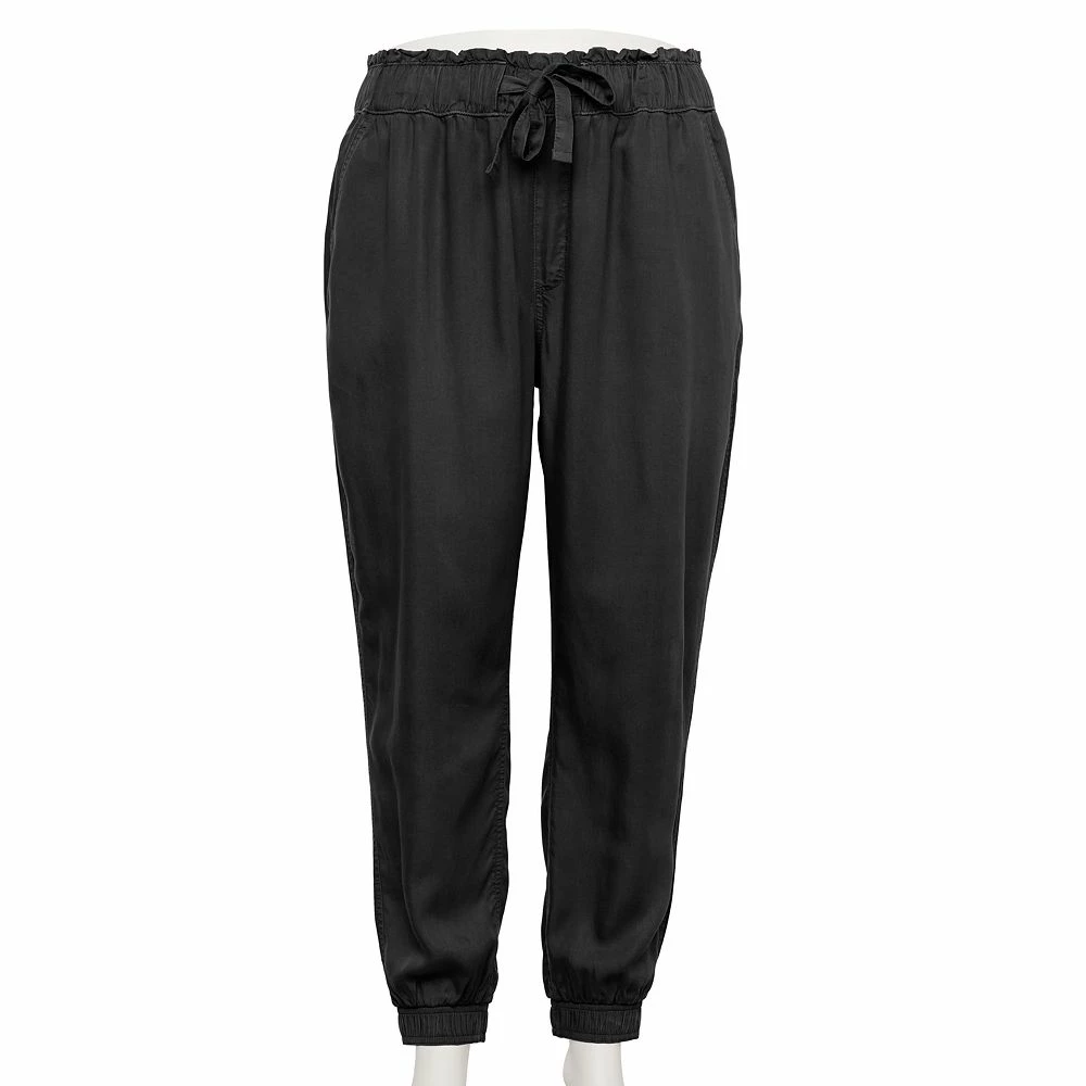 Juniors' Plus Size SO® High Rise Paperbag Jogger Pants 1 Juniors' Plus Size SO® High Rise Paperbag Jogger Pants
