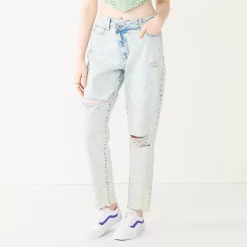 Alternative view of Juniors' SO® Vintage Mom Jeans