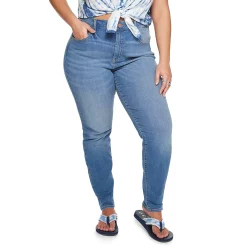 Juniors' Plus Size SO® High Rise Skinny Jeans