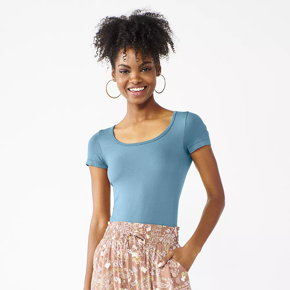 Juniors' SO® Seamless Short Sleeve Bodysuit 6 Juniors' SO® Seamless Short Sleeve Bodysuit - Image 6