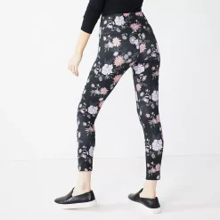 Juniors' SO® Sporty 7/8 Leggings with Crossover Waistband 17 Juniors' SO® Sporty 7/8 Leggings with Crossover Waistband -Cuddl Duds SHOP 5245505 ALT