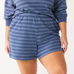 Alternative view of Juniors' Plus Size SO® Core Boyfriend Shorts