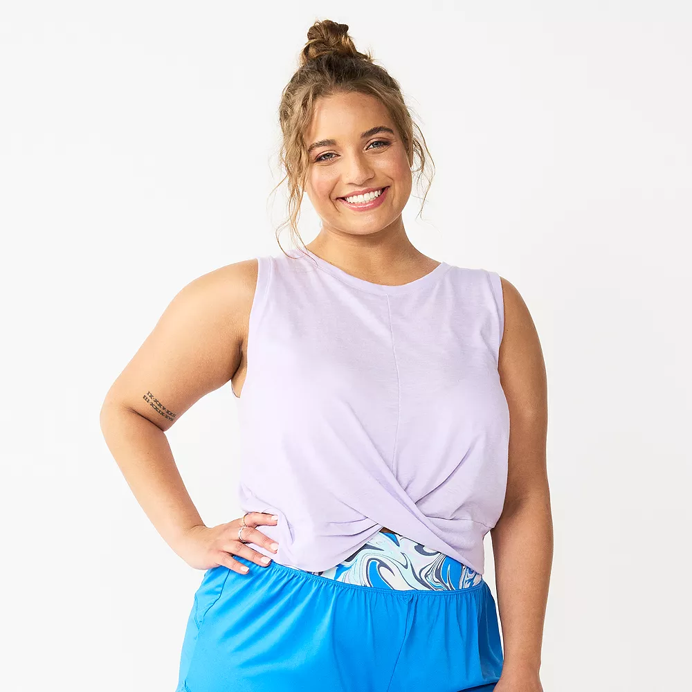 Juniors' Plus Size SO® Solid Cropped Twist-Front Tank 3 Juniors' Plus Size SO® Solid Cropped Twist-Front Tank - Image 3