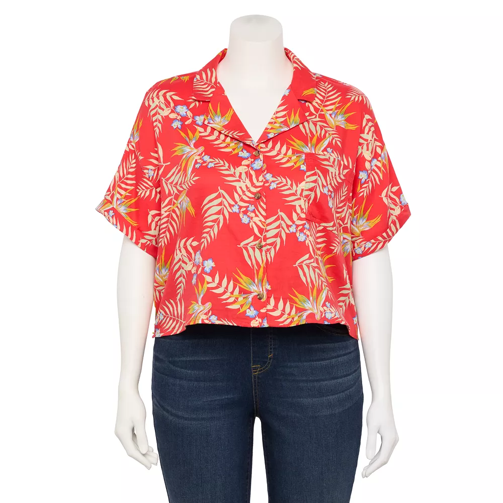 Juniors' Plus Size SO® Cropped Button Down Shirt 5 Juniors' Plus Size SO® Cropped Button Down Shirt - Image 5