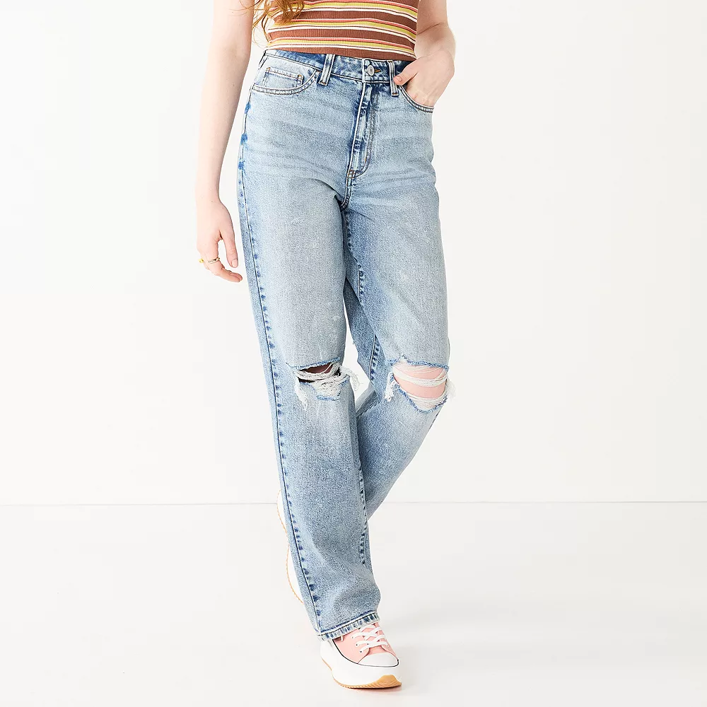 Juniors' SO® Super High-Rise Baggy Dad Jeans 1 Juniors' SO® Super High-Rise Baggy Dad Jeans