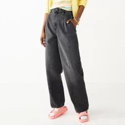 Alternative view of Juniors' SO® Super High-Rise Baggy Jeans